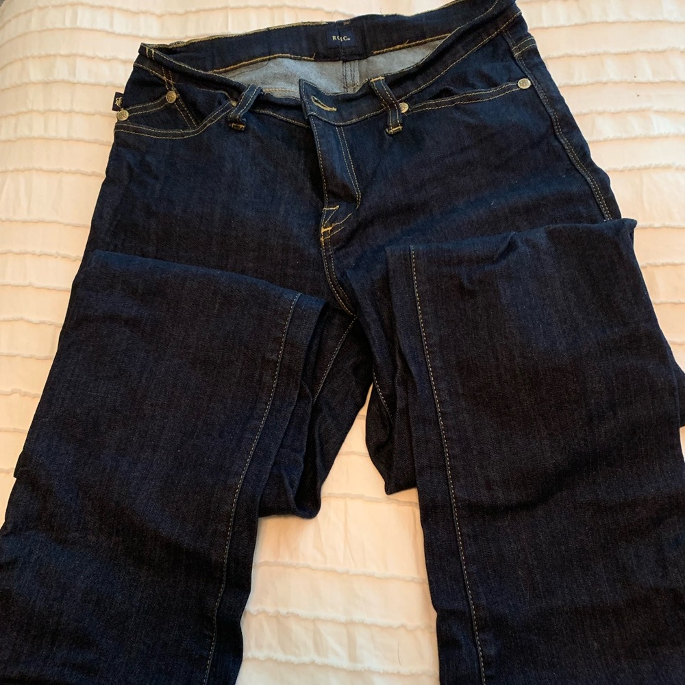 BRAND NEW ROCK & REPUBLIC JEANS